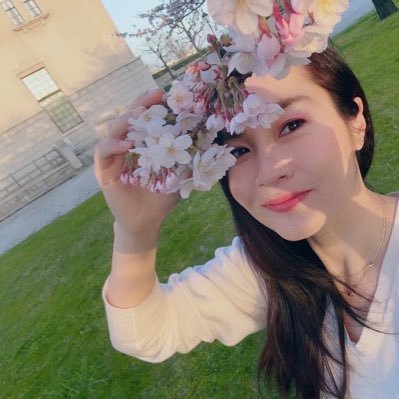 どんな女性でも必ず美しくなれます。内側からも、外側からも輝くお手伝いをいたします。エステティシャン歴15年以上のスキルを活かし美しさを最大限に引き出します。エイジングケア、シミケア、お任せください。 今の美しさを咲き誇りましょう!お役立ち美容情報もお届けします。 #釣り好き#スタジオデアイム #ナリス化粧品正規取扱