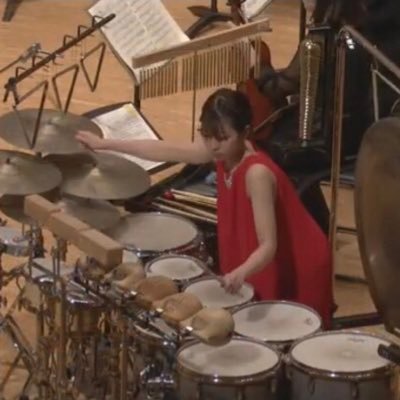 伊奈学、洗足卒 / 打楽器×リトミック×和太鼓 * 演奏したり教えたり * 裏方のお仕事も少ししてます /Percussion Performance Players サポートメンバー / 批魅鼓プレーヤー! / ✉️nanako.0624775@gmail.com