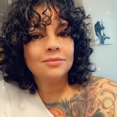 Udontknowme76's profile picture. Multifaceted, unconventional. #Queer she/they . Lover of #music, #arts and good food #foodie . #Leadwithlove #music #Boriqua #RN