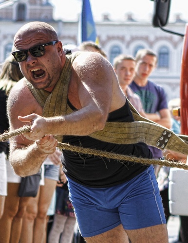 Спортсмен
Люблю свою Нацию и люблю свою Родину.