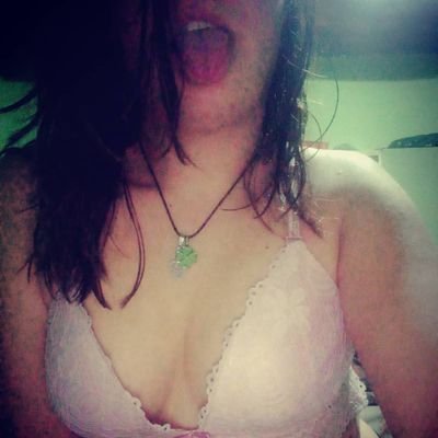 Hola bebe, cuenta nueva de contenido 🔞💦 
Escríbeme al privado para saber más 🛐👌