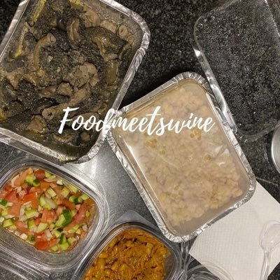 Welcome to my kitchen.🇿🇦 Delivery service |Event catering | Private chef services For orders or enquiries: link below 📥