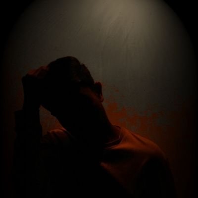 UmarRaiz11's profile picture. Confidence 😎 and intentions 😇 makeup half of your actions 💯.........
wanna know more about me?! then throw in a text 😜