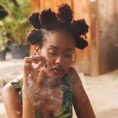 damola Profile