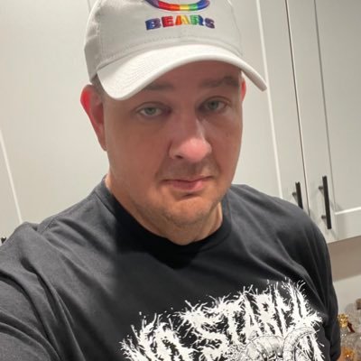 Cloud & security advocate. Helping small & medium size businesses modernize apps & infrastructure. Co-Owner & Pit-master of a competition cooking team.