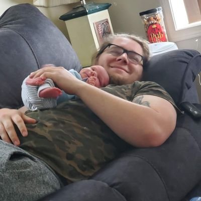 CodyLBennett's profile picture. When you realize no one cares what you're doing life gets easier | @zombiekiller_45 🤵🏼‍♂️👰🏻‍♀️