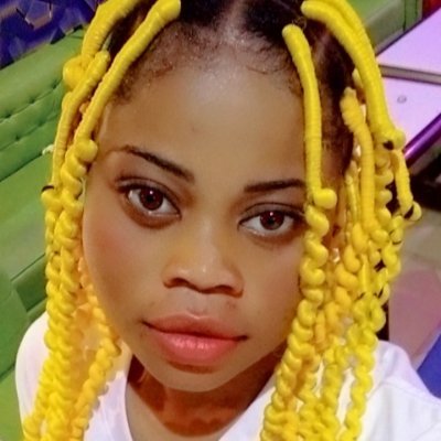 AdhirouB's profile picture. Ne jamais remettre à deux mains ce qu'on peut faire à une main..🧐