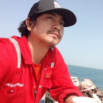 Embit57629810's profile picture. Gwusnskskdhd