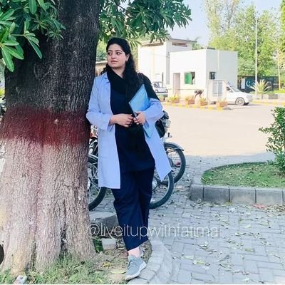 Consultant Nutritionist/ Dietitian. Here to make your relationship with food better!For customized diet plans and consultation DM on Insta: @liveitupwithfatima