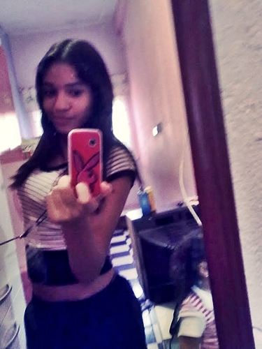 Naum posso ser linda,mais sou sincera