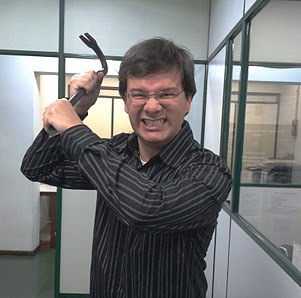 Physicist, computer and technology addicted. I'm just another crazy person in this world.