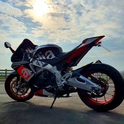 Simonpwarren Profile