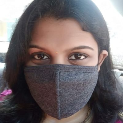 PoojaShirwaikar's profile picture. Follow your heart, but take your brain with you