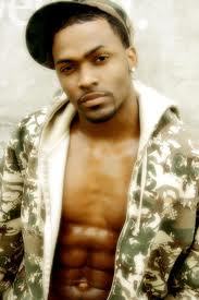 What up Tweeps | Tysun 100% baller | UM student by day still grindin' in the hood by night | Hustle and Flow baby #teamdarkskin