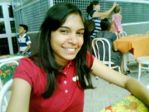 sou agradavel,meiga,rizonha...