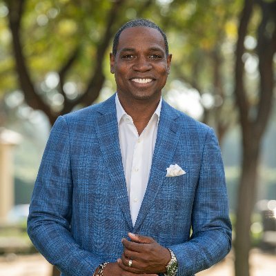Media Executive, Husband, Father to Blake, Consumer of great content. G2 Media Group