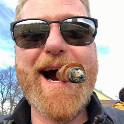 MickyJonahG's profile picture. 