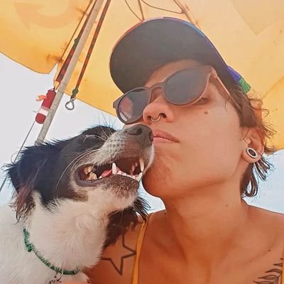 não represento nenhuma empresa ou entidade .
piranha emocionada |
she/her