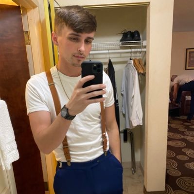 Gale2424's profile picture. 6'5 & gifted /// CougarTamer® IG; Gale2424 /// RIP Kenny