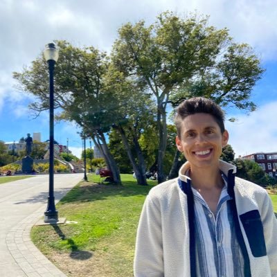Ed Policy PhD student @UCIEducation studying k-12 educator labor markets and policy ⢠@vanderbiltu @unlv alum ⢠former Las Vegas teacher ⢠he/himš³ļøāš