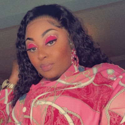 God First|Girl Mom 🎀|WIFE💍|Businesswoman💲|Goal Digger✨ Shop Mesmer-EYE-ed By Zye 💎🛍💕