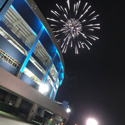 R8Vlc's profile picture. 