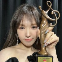 QueenWendy (@wenholic) 's Twitter Profile Photo QueenWendy (@wenholic) 's Twitter Profile Photo