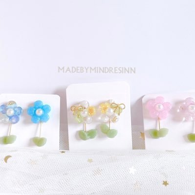 ||| • 🌷🌿 ‘ resin accessories ’🤍🌷 ♡♡ꕤ #mbmindreview ꕤ - custom : close - ชิ้นงานพร้อมส่งจิ้มลิ้งค์บนไบโอได้เลยค่ะ ~