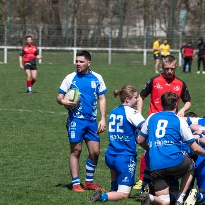 Journaliste pour @leveil43 🗞
Sportif de bas niveau 🏉
Mes tweets (conneries) n'engagent que moi.