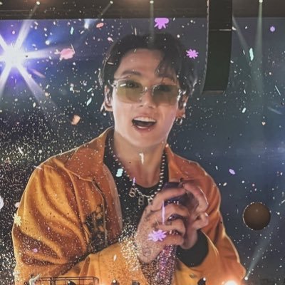 viamare06191982's profile picture. 💛live💜laugh💙 eat💚pray🧡love❤