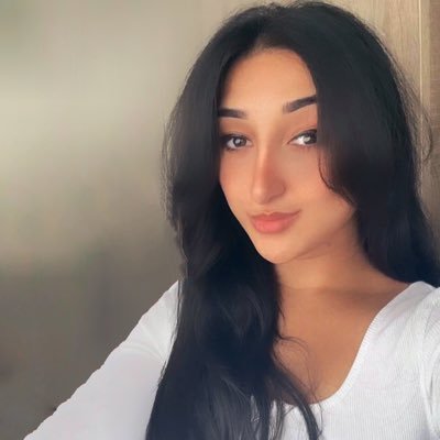 Riya_Makwana Profile Picture