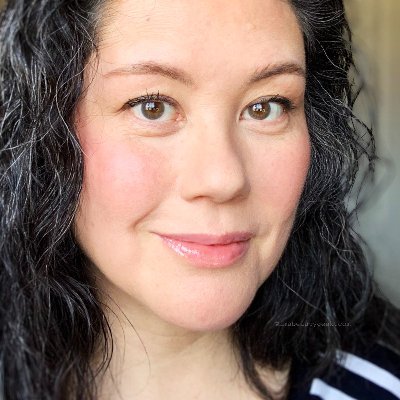 beauty expert for 20+ years, BEAUTYGEEKS (https://t.co/ggcQK5PR5y) founder, freelance beauty writer, Boss to alter-ego Staff @BeautyGeeks.