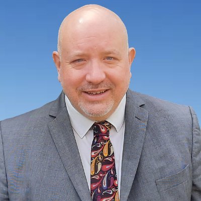 Wrexham County Borough Councillor for Llay. Lead Member for Children`s & Family Services. All views are my own.