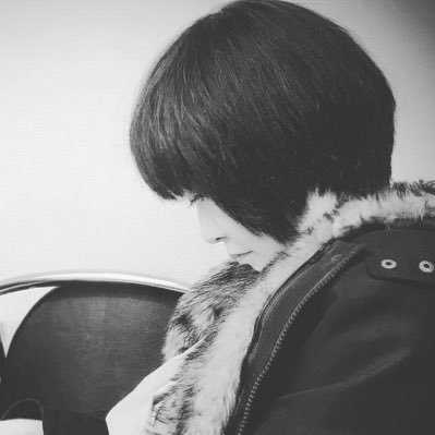 うわの空・藤志郎一座という劇団で役者をしてます。https://t.co/RFKqb2N6nz