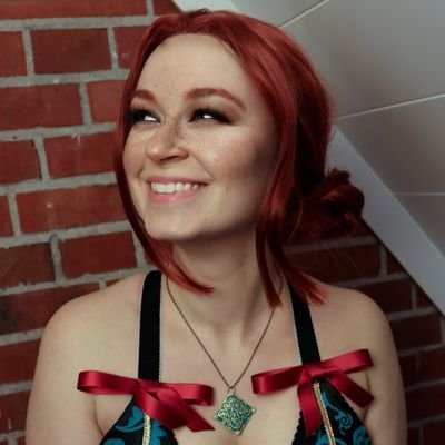 AimuCosplay Profile Picture