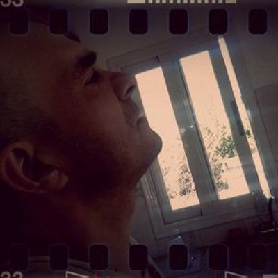 Me toco la nariz con la lengua. Cordobés de Córdoba. No discuto con gente de mierda 🥃
Republicano. RH(-)
BLOQUEO PELOTUDOS
Los peronistas son pandilleros.