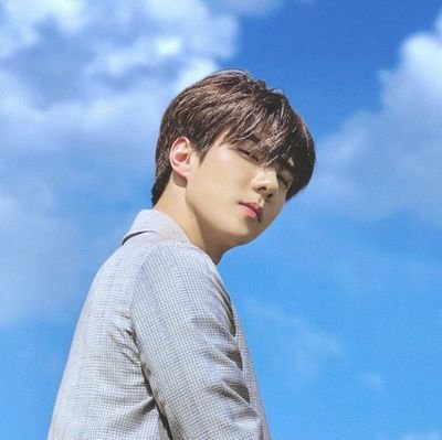 vanillahunn's profile picture. #세훈: i'll go looking for you to neverland 🌙 since '13