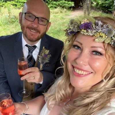 Beci_Roe's profile picture. 