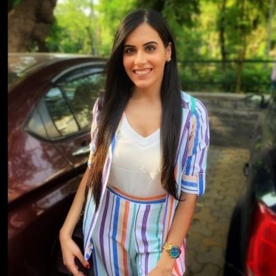 CharuThakur99's profile picture. Namaste.