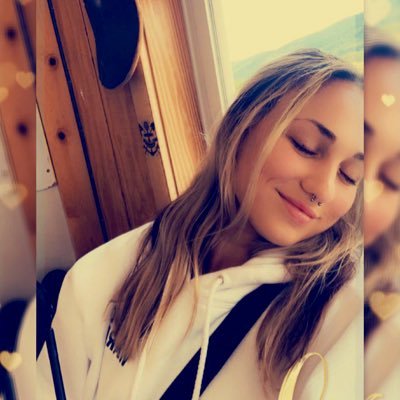Kayla Stach Profile