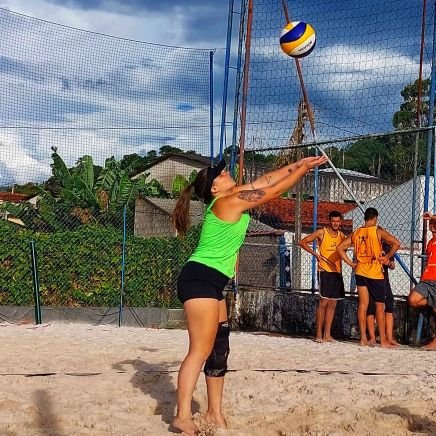 cahpelatieri's profile picture. 28, Virginiana 🤘