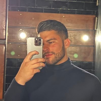 daniel_orrijola's profile picture. Living