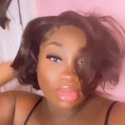 Beauty is not in the face; beauty is a light in the Heart. “
📍 Jersey
🎥 Youtube : KCharles | SUBSCRIBE TO MY YOUTUBE !
Lifestyle | Beauty | 🇭🇹