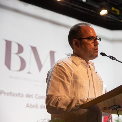 Secretario Académico de la Facultad de Derecho UADY, ex presidente del Capítulo Yucatán de la BMA y abogado postulante en familiar y civil. Orgullosamente UADY.