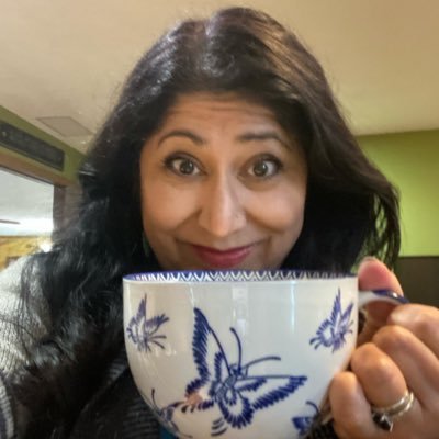 _PerryChristina's profile picture. 