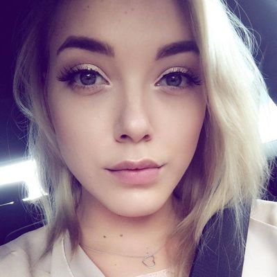 SandranCampbel1's profile picture. I love swimming reading walking around the beach hanging around with friends listen to music and playing video games