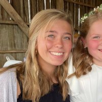 ella moore (@ellag__05) 's Twitter Profile