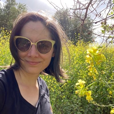 MaggieKorell's profile picture. mildly rebellious and crafty