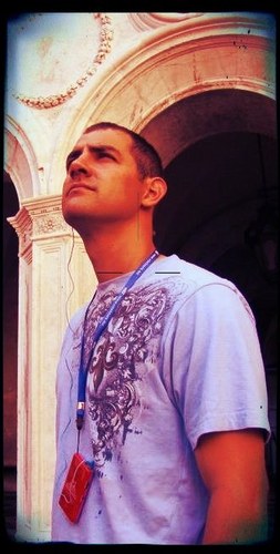 Tscarps's profile picture. I've come to a point in my life where I've turned right...