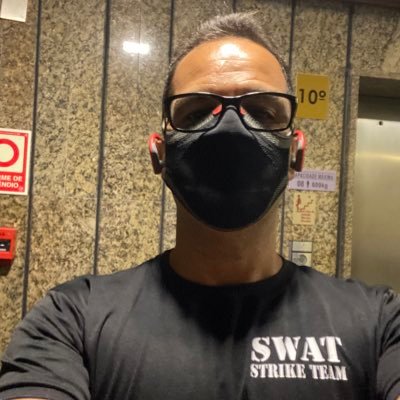 Pai, marido, mineiro de bem com a vida. Consultor e desenvolvedor Joomla! Autor do livro Guia de Consulta Joomla! 3.x. Professor no @udemy